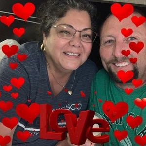 Meet your Posher, Dee